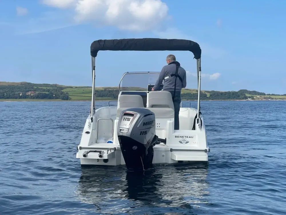 BoatPhoto.alt