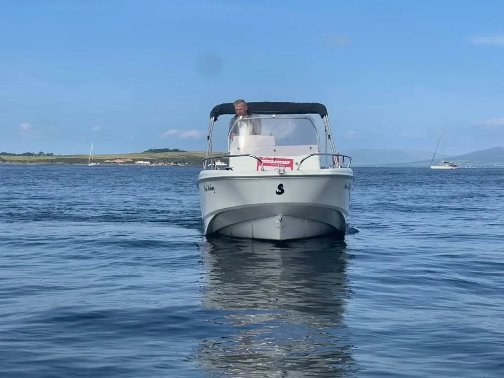 BoatPhoto.alt
