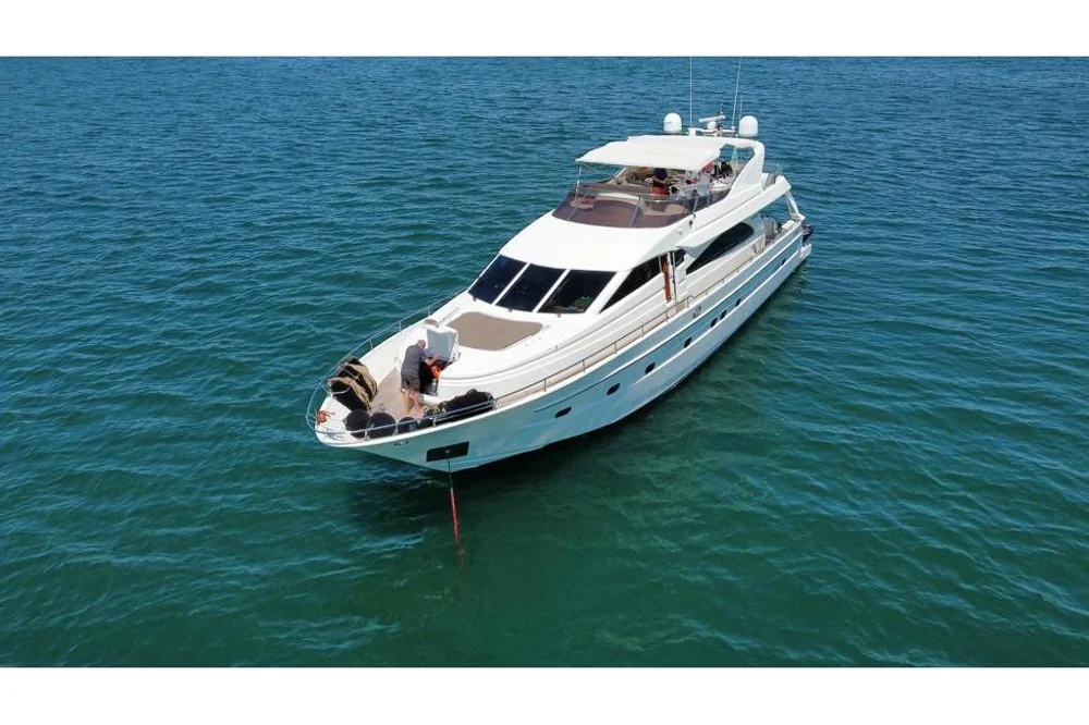 BoatPhoto.alt