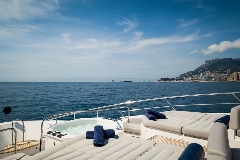 BoatPhoto.alt