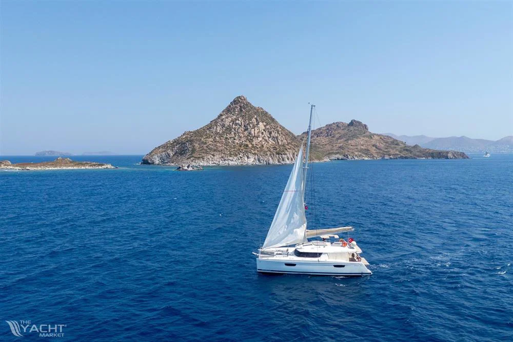 BoatPhoto.coverAlt