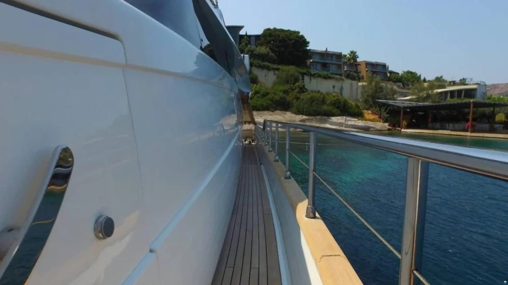 BoatPhoto.alt