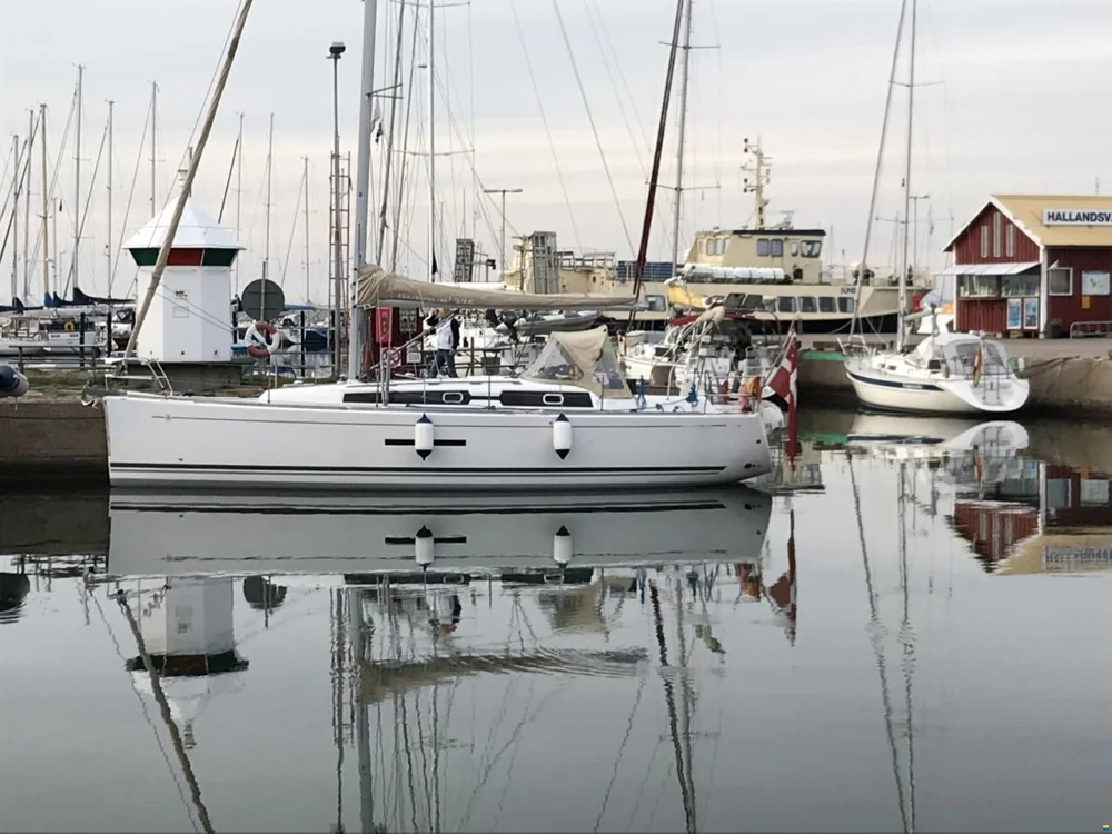 BoatPhoto.alt