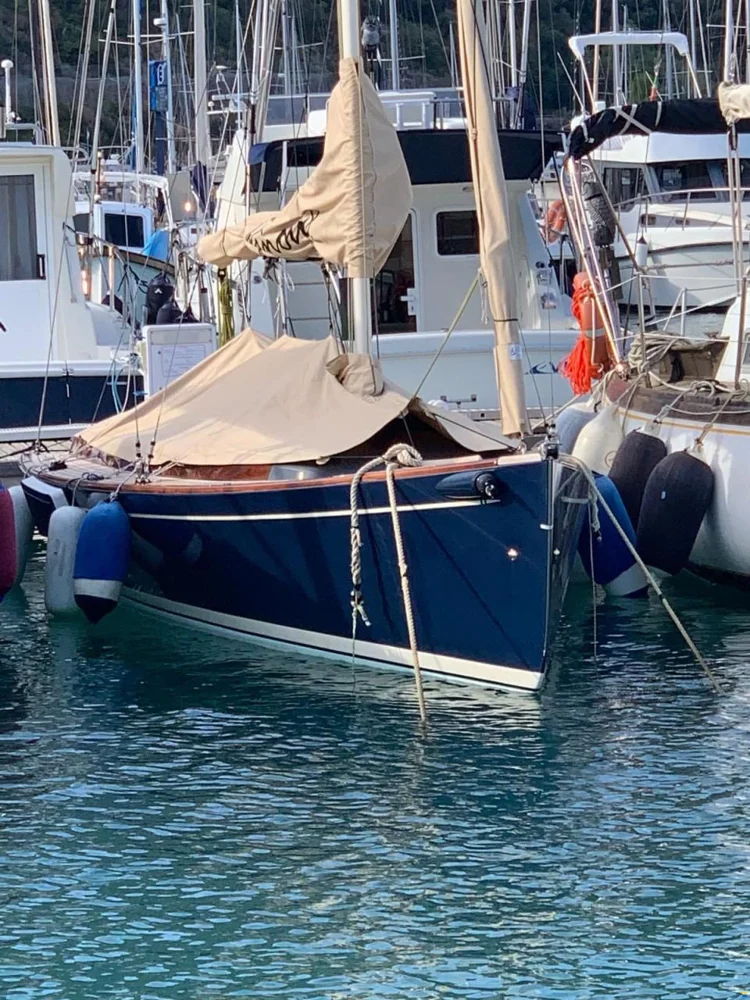 BoatPhoto.coverAlt