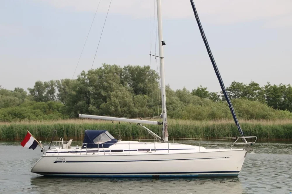 BoatPhoto.coverAlt