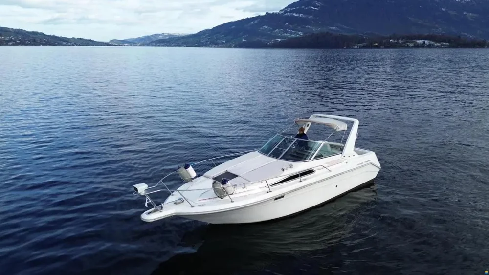 BoatPhoto.coverAlt