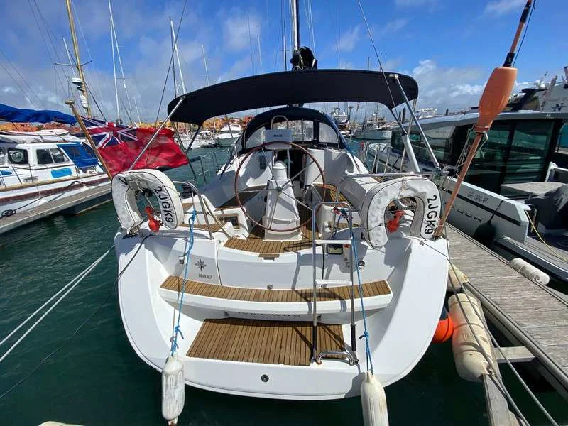 BoatPhoto.alt