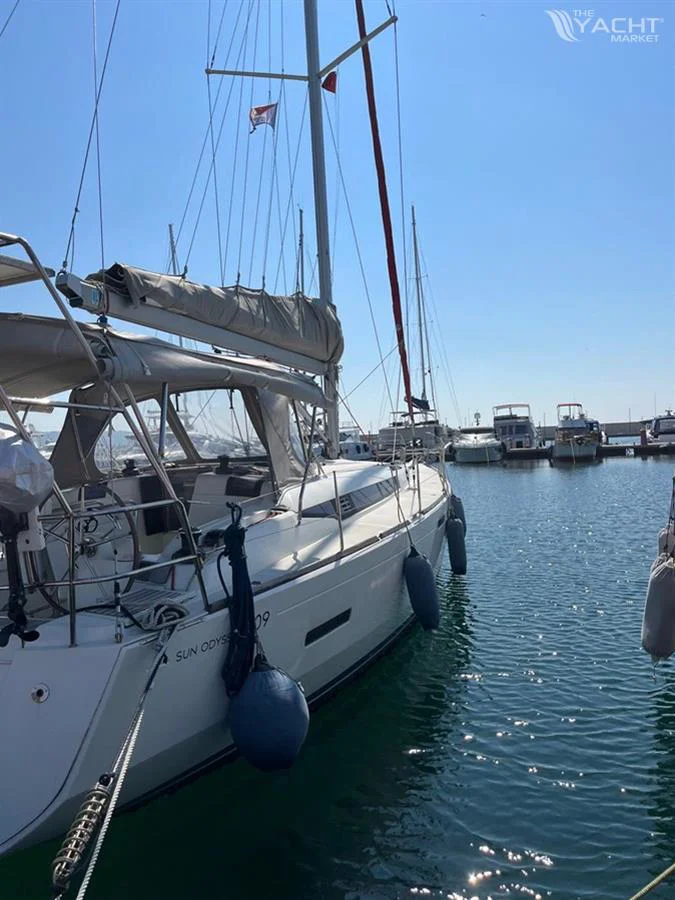 BoatPhoto.alt