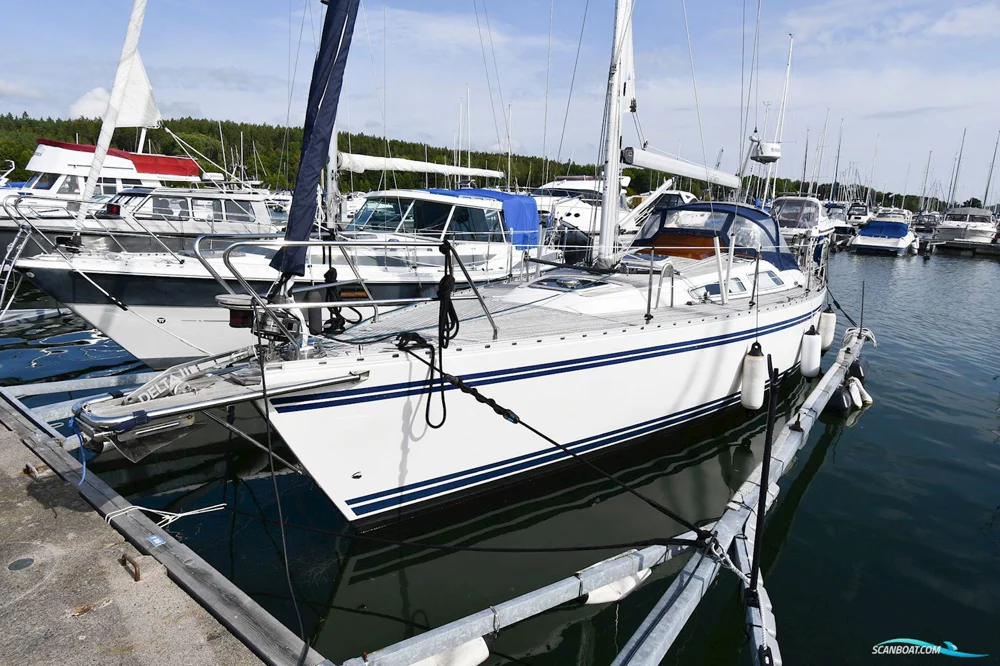 BoatPhoto.coverAlt