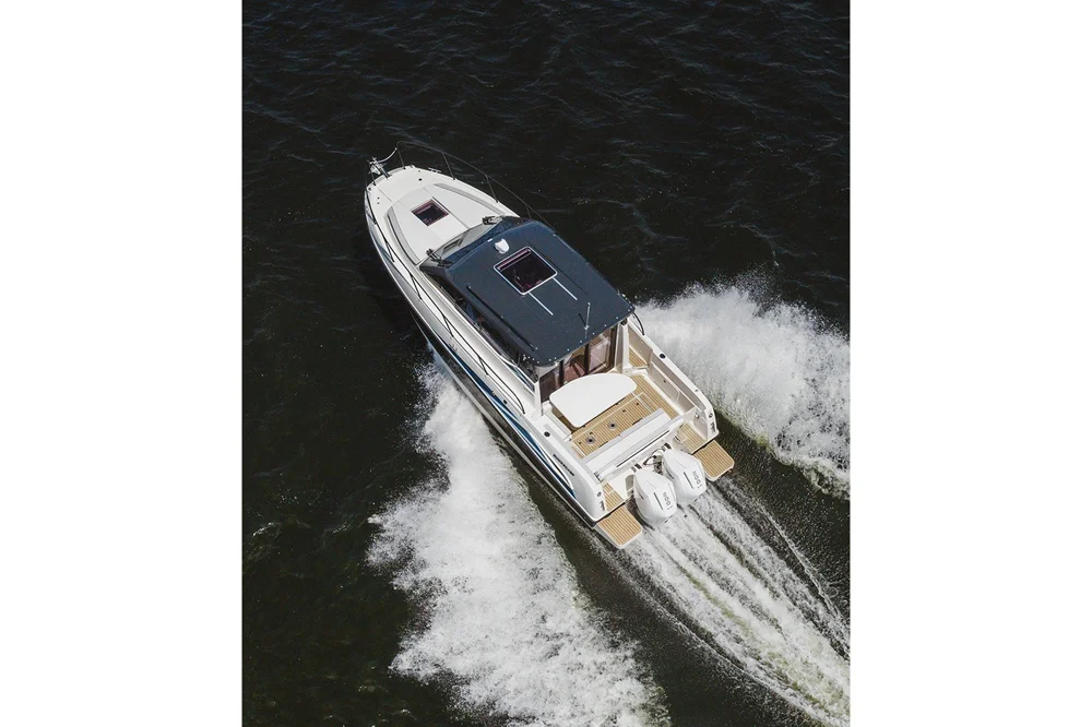 BoatPhoto.coverAlt