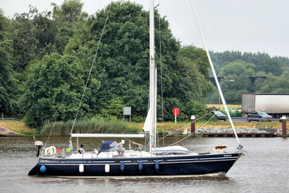 BoatPhoto.alt