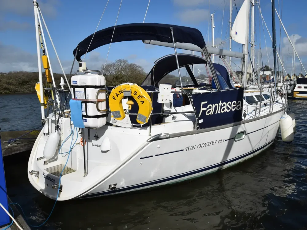 BoatPhoto.coverAlt