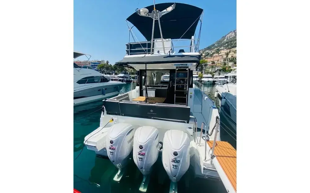 BoatPhoto.alt