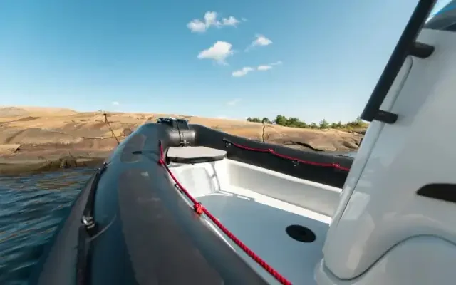 BoatPhoto.alt