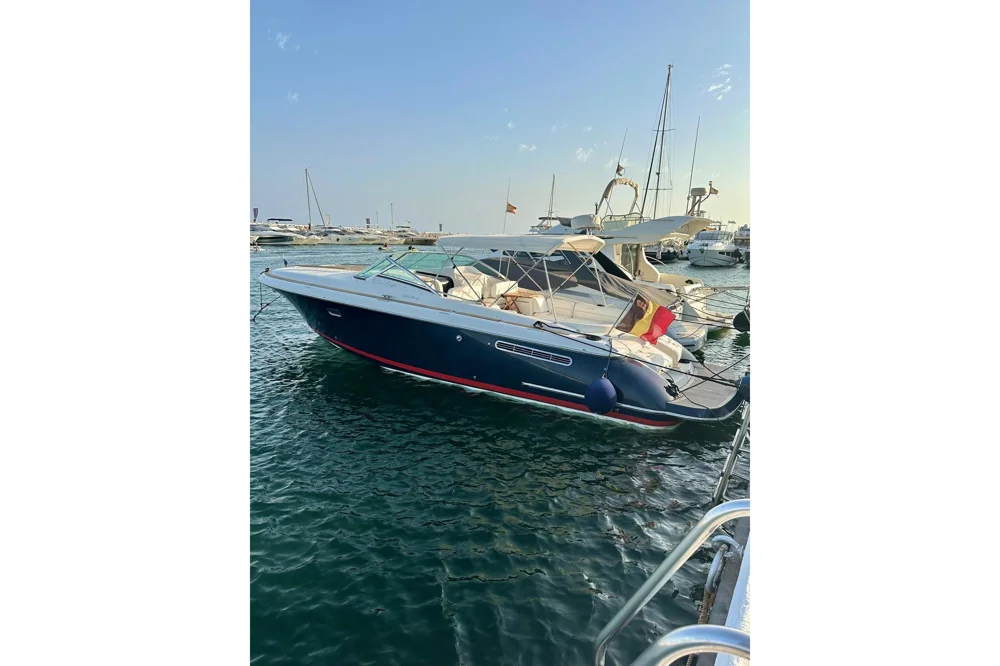 BoatPhoto.coverAlt