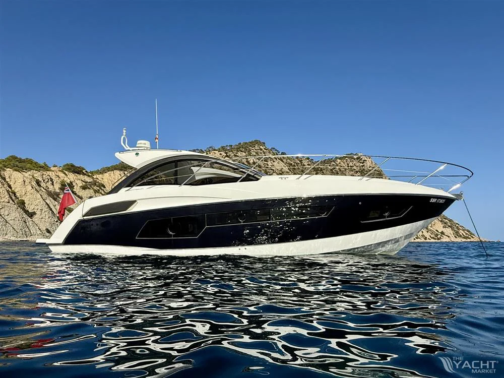 BoatPhoto.coverAlt
