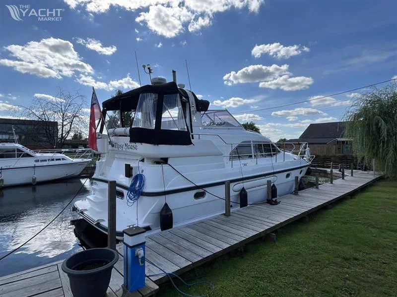 BoatPhoto.alt
