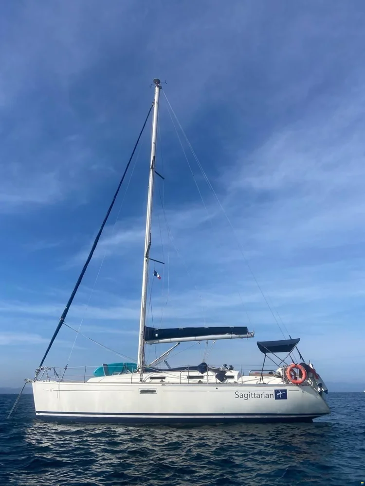BoatPhoto.coverAlt