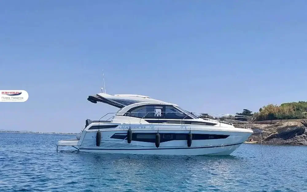BoatPhoto.alt