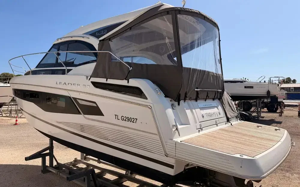 BoatPhoto.alt