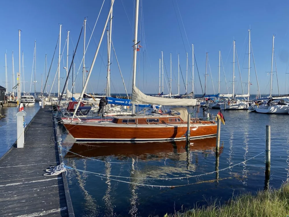 BoatPhoto.coverAlt