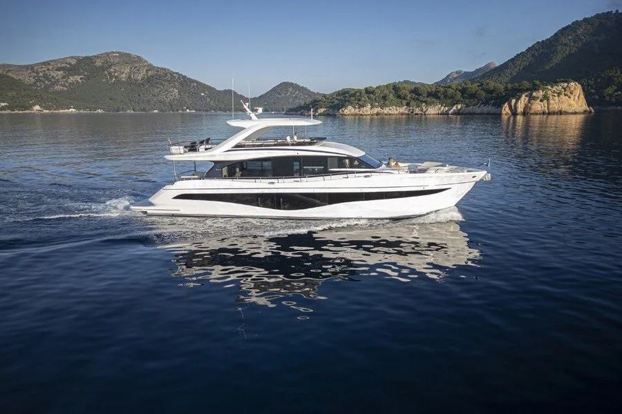 BoatPhoto.coverAlt