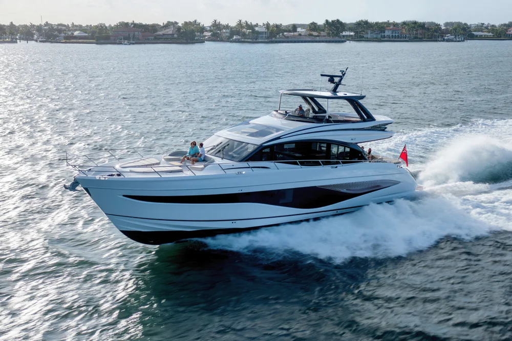BoatPhoto.coverAlt