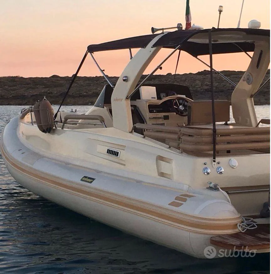 BoatPhoto.coverAlt