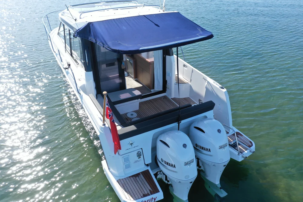 BoatPhoto.alt