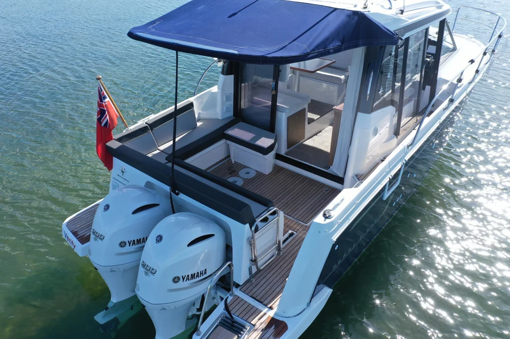 BoatPhoto.alt