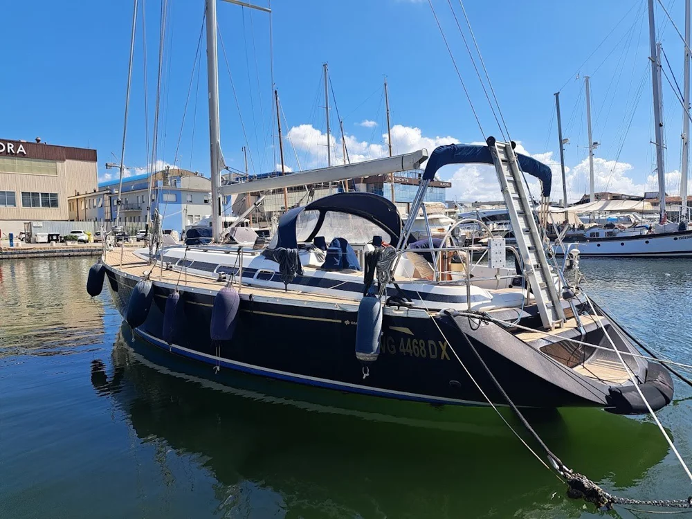 BoatPhoto.coverAlt