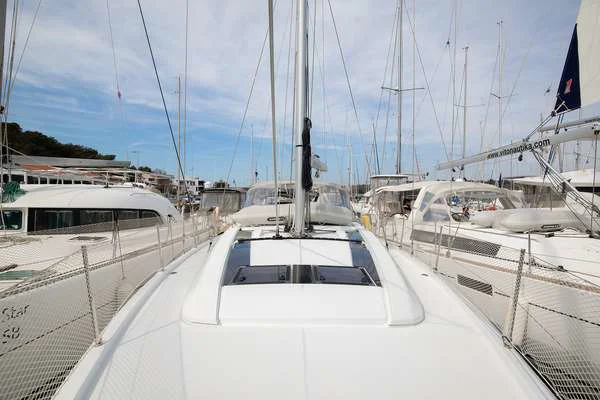 2022 BENETEAU OCEANIS 46.1 for sale in Pula, Croatia, photo 2 of 5