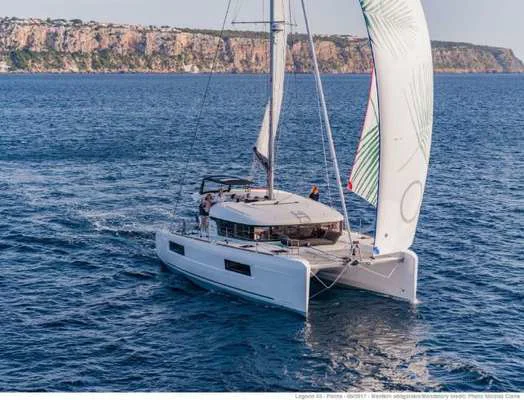 BoatPhoto.alt