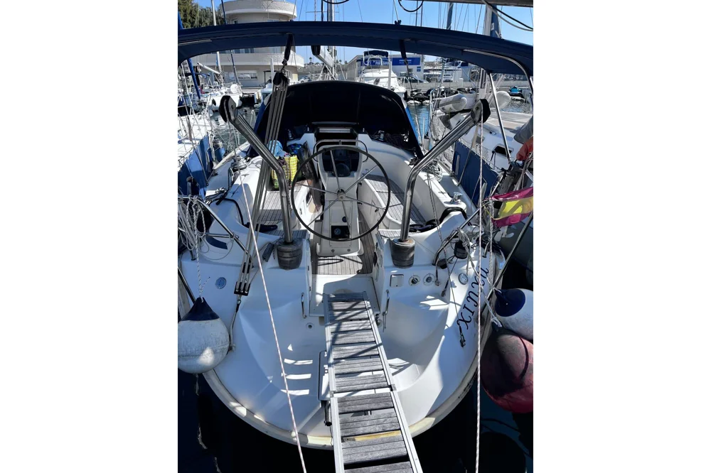 2002 Bavaria Cruiser 36 for sale in Roda de Berà, Spain, photo 3 of 5
