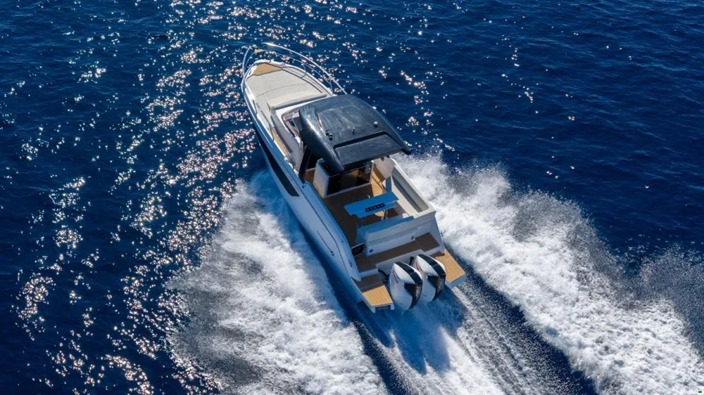 BoatPhoto.alt