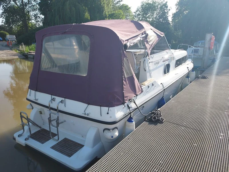 BoatPhoto.alt