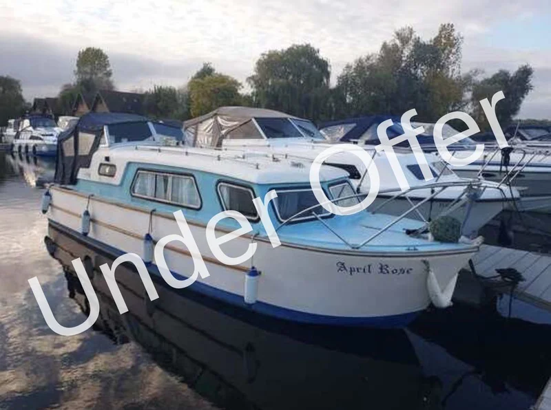 BoatPhoto.coverAlt