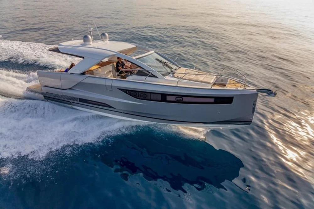 BoatPhoto.coverAlt