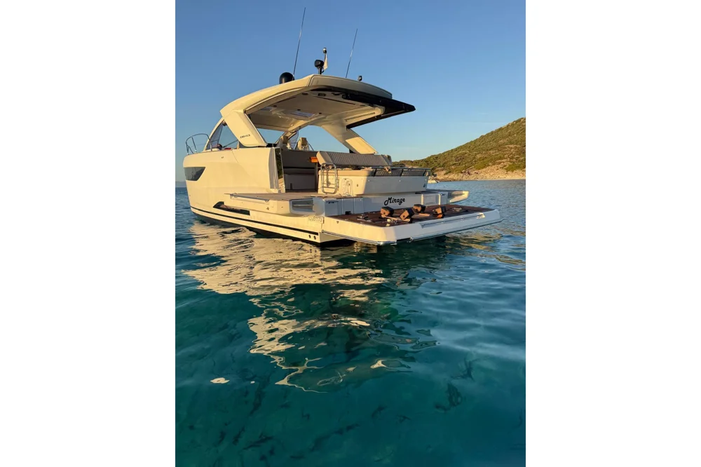 BoatPhoto.alt