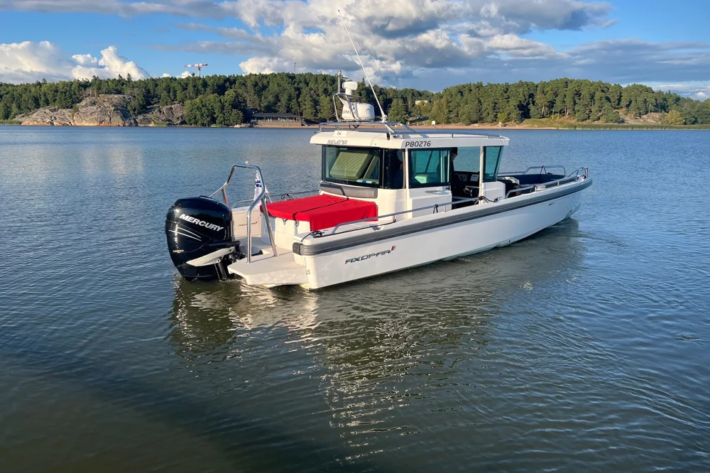 BoatPhoto.coverAlt