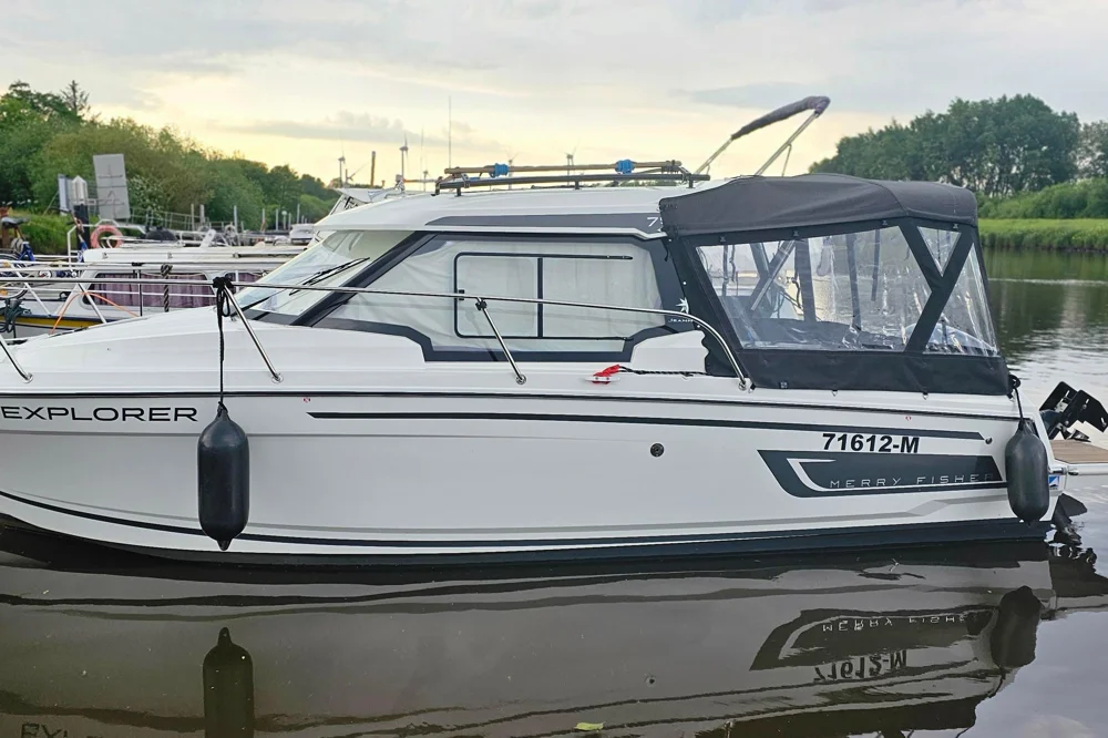 BoatPhoto.alt