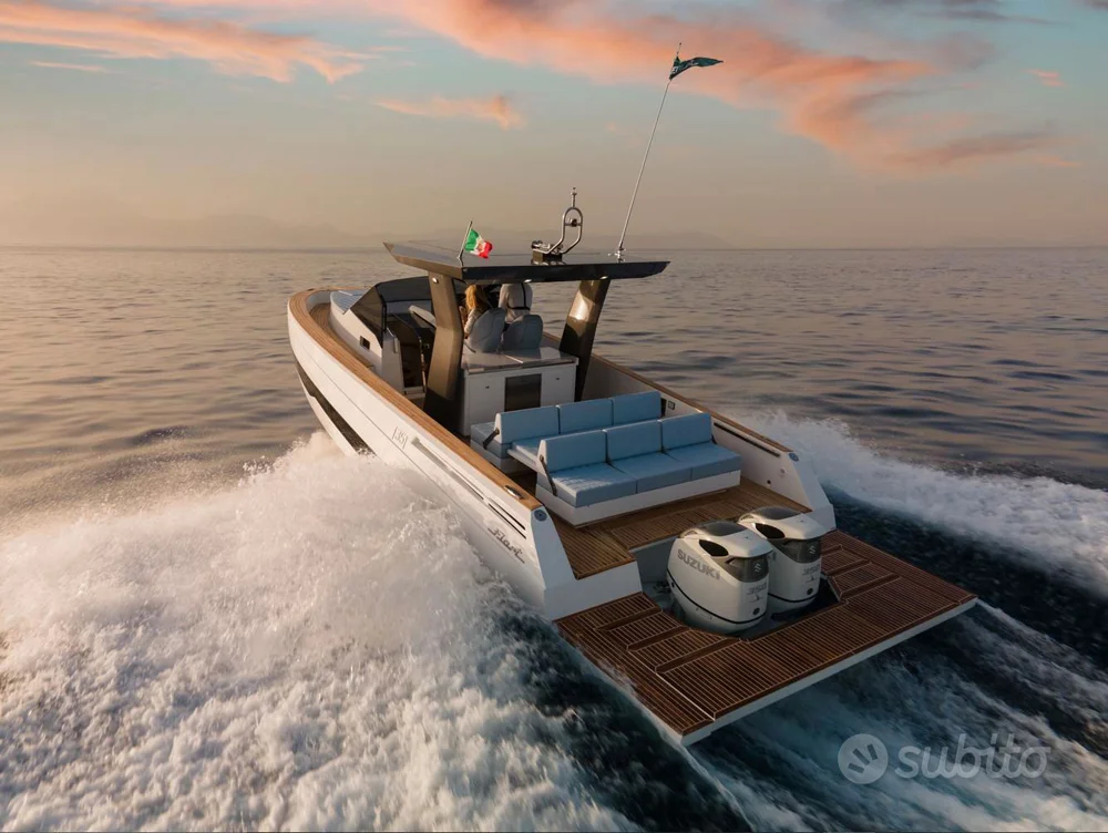 BoatPhoto.coverAlt