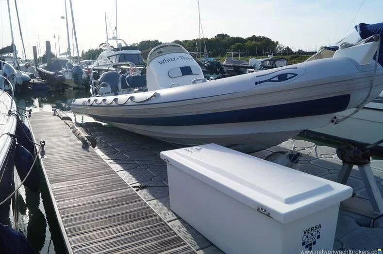 BoatPhoto.alt