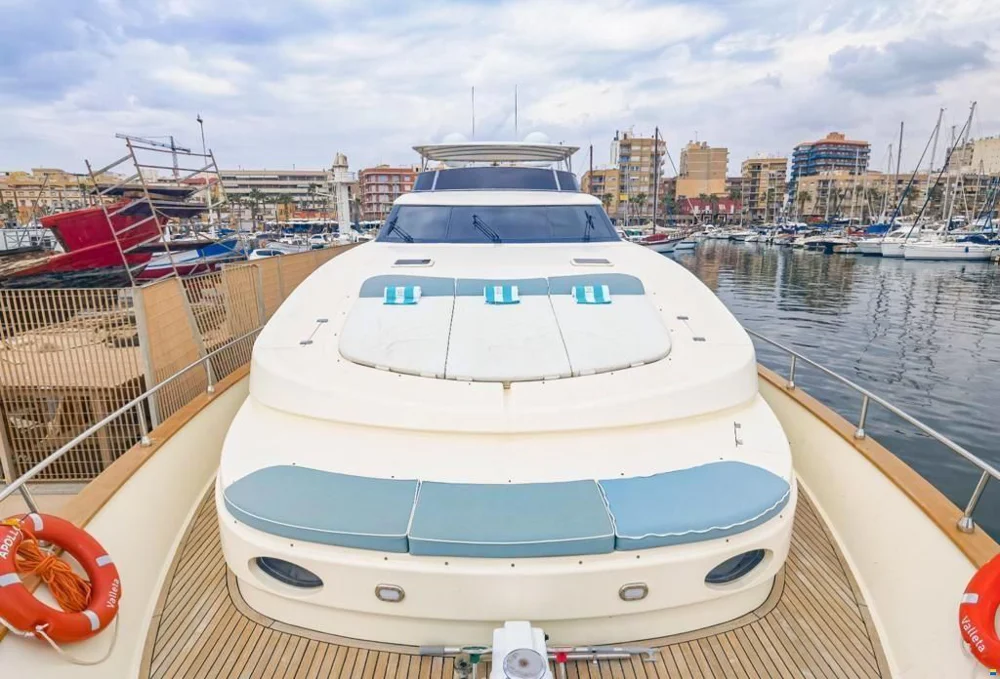 BoatPhoto.alt