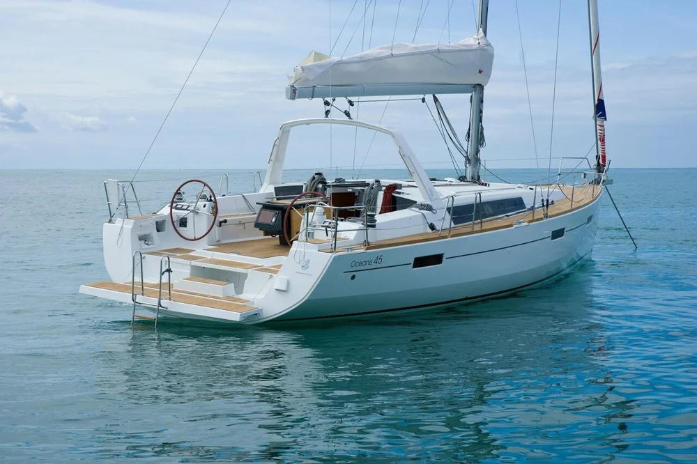 BoatPhoto.alt