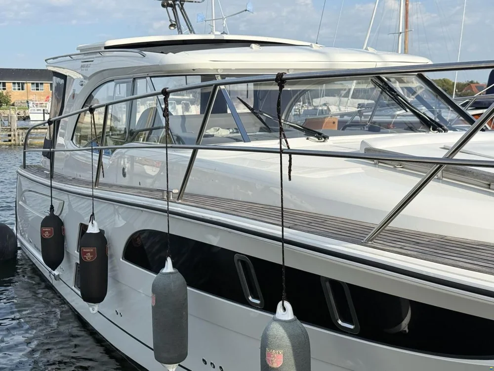 BoatPhoto.alt