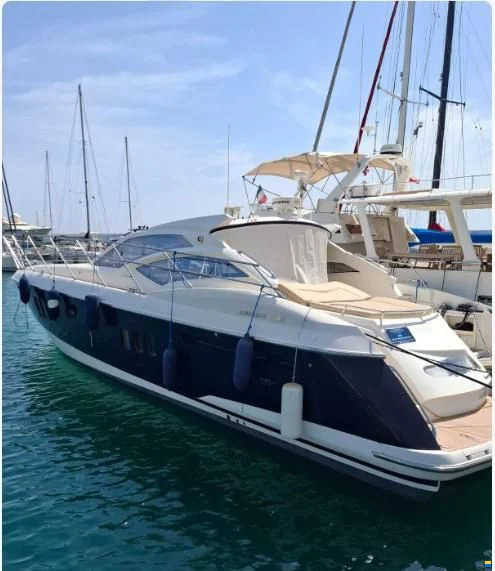 BoatPhoto.coverAlt