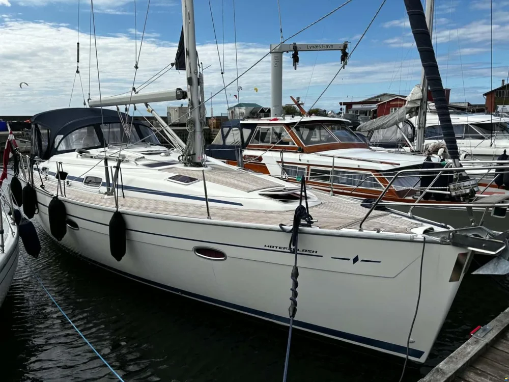 BoatPhoto.coverAlt