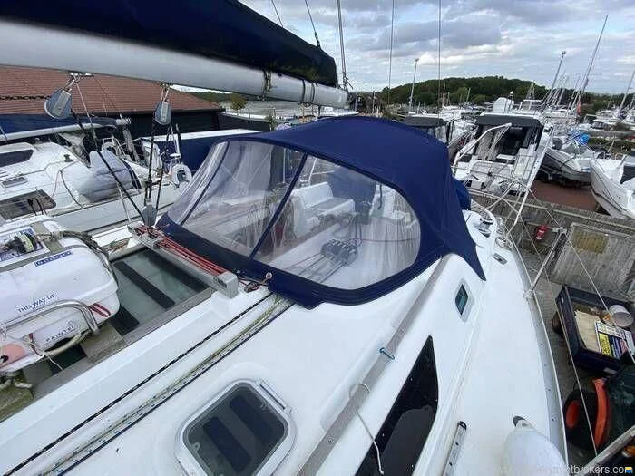 BoatPhoto.alt