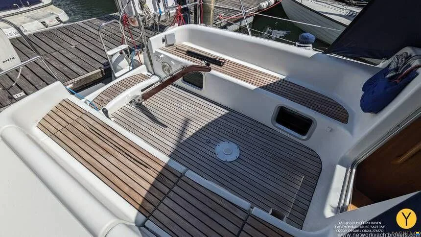 BoatPhoto.alt